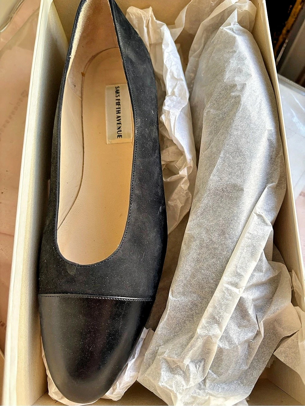 Saks Fifth Avenue Janet Black Flats Size US 9.5 N